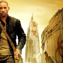 Will Smith w postapokaliptycznym świecie, przygotowany do walki. To kadr z jednego z jego filmów.