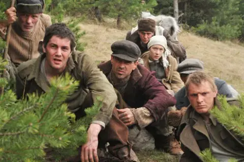 Film o żołnierzu i dziewczynie: poruszająca historia miłości i straty