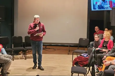 Aktorzy w Teatrze Gniezno: Poznaj ich talenty i nadchodzące role