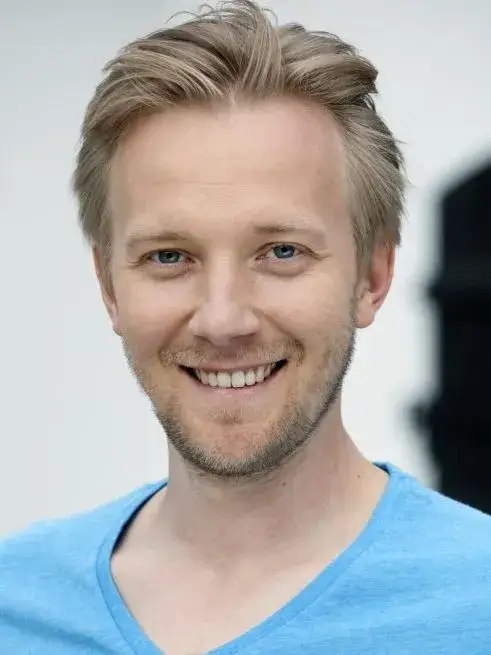 Zdjęcie Maciej Makowski aktor - jego niesamowite osiągnięcia i kariera