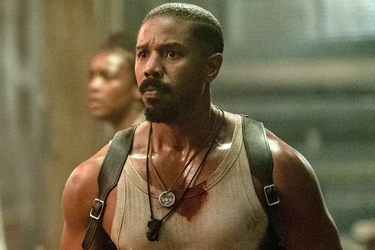 Michael B. Jordan jako John Kelly w filmie 
